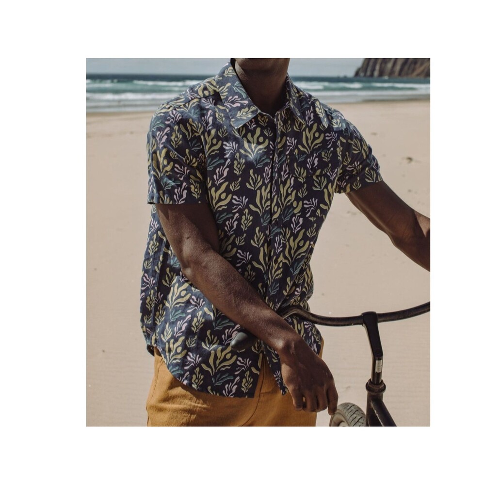 Bridge & Burn The Marten Men's Shirt Short Sleeve Beach Standard Fit M 289366
